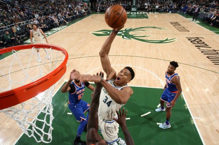 New York Knicks v Milwaukee Bucks