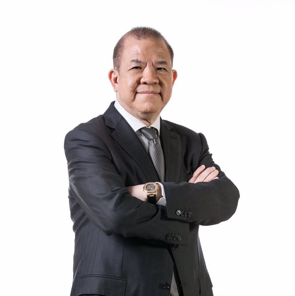 นายพิชัย นริพทะพันธุ์
