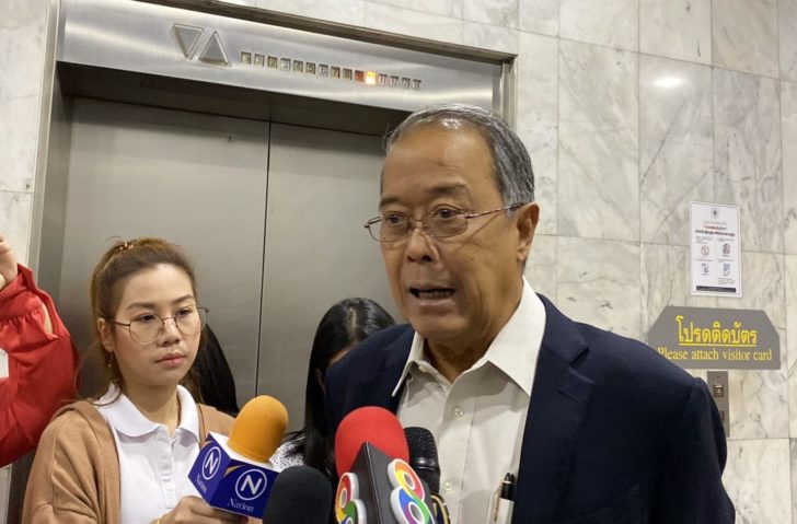 ชูศักดิ์ ศิรินิล