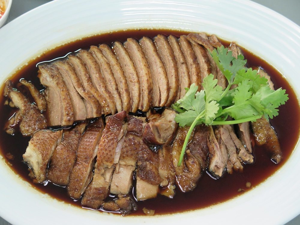 คอลัมน์ ปิ่นโตเถาเล็ก : เบียร์โภชนา สุดยอดห่านพะโล้-เป็ดพะโล้ นุ่มหอมอร่อย