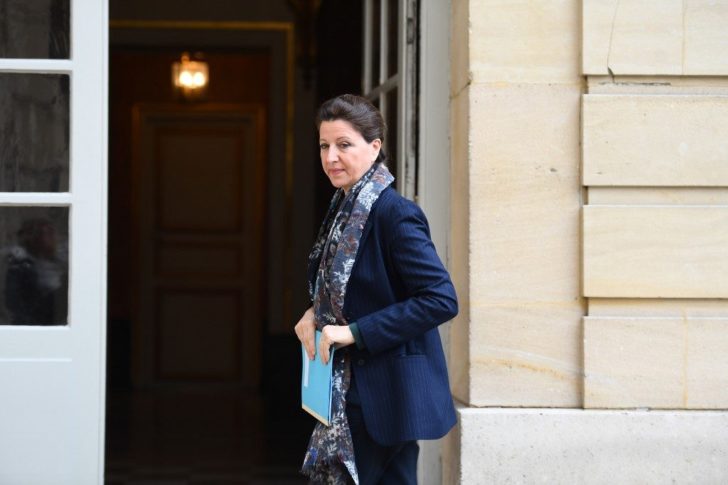 FRANCE-GOVERNMENT-HEALTH-VIRUS