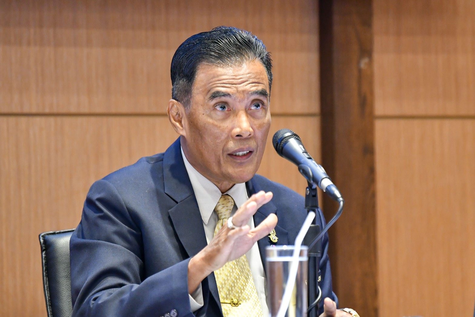 อำนวย ประชุมอัพเดทกฎข้อบังคับฟุตบอลไทยลีก1-4 ยันปรับตาม ...