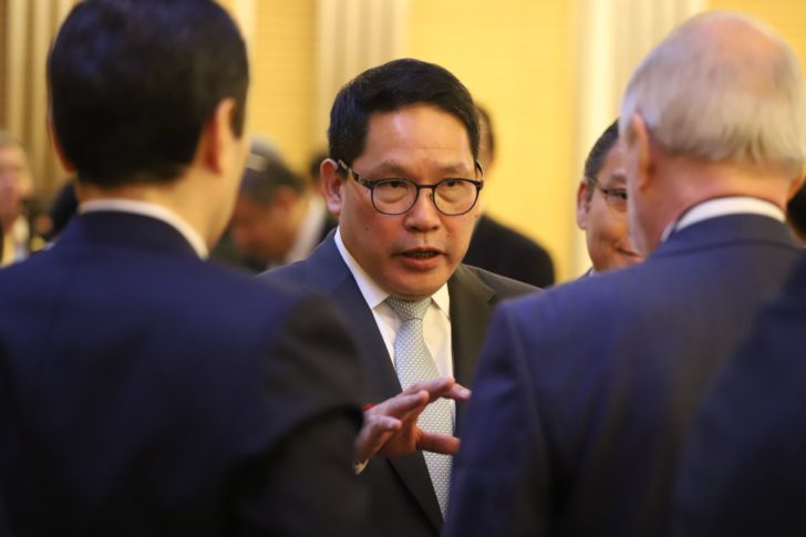 อุตตมหารืออียู