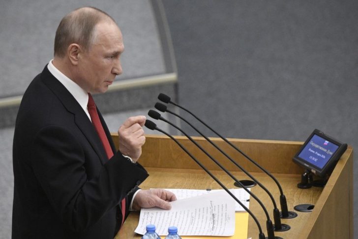 RUSSIA-POLITICS-CONSTITUTION