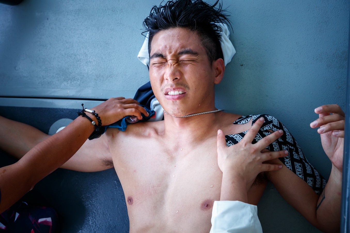 à¹‚à¸•à¹‚à¸™ à¹€à¸ˆ à¸šà¹„à¸«à¸¥ à¸«à¸¥ à¸‡à¸§ à¸²à¸¢à¸™ à¸³à¸• à¸§à¹€à¸›à¸¥ à¸²à¸§ à¸™à¸— 4 à¸¢à¸­à¸