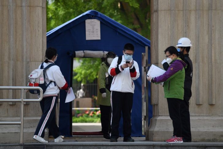 CHINA-HEALTH-VIRUS-EDUCATION