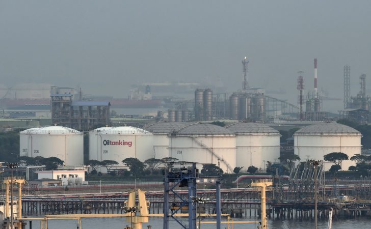 FILES-WORLD-ENERGY-OIL-HEALTH-VIRUS-PRODUCTION