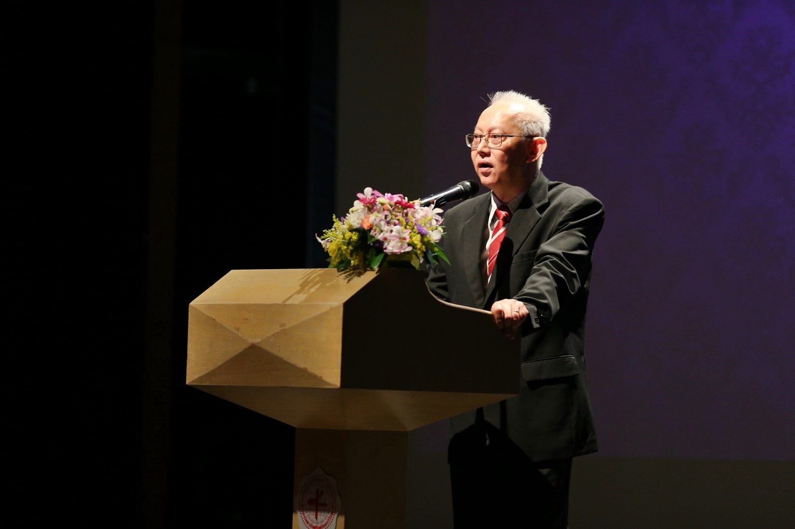 ‘ฐากูร’ แนะสื่อปรับตัวหลังโควิด เน้นรักษาจุดยืน ปรับตัวให้ทันต่อการเปลี่ยนแปลง
