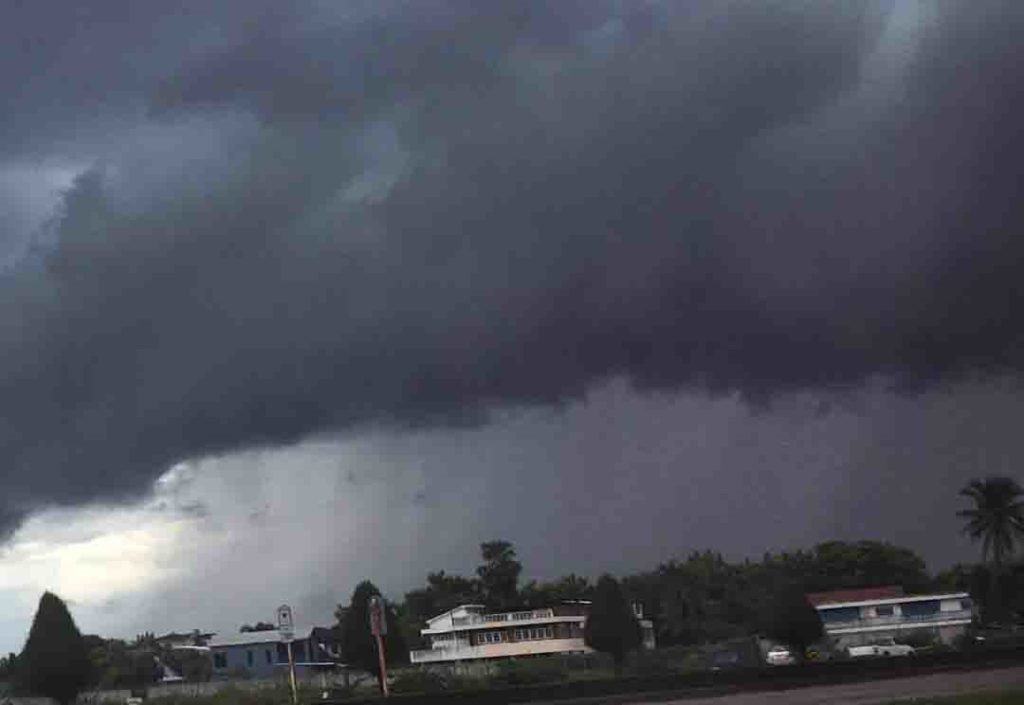 อุตุฯ เตือนทั่วประเทศเจอฝนถล่มหนัก ระวังน้ำท่วมฉับพลัน กทม.เจอ