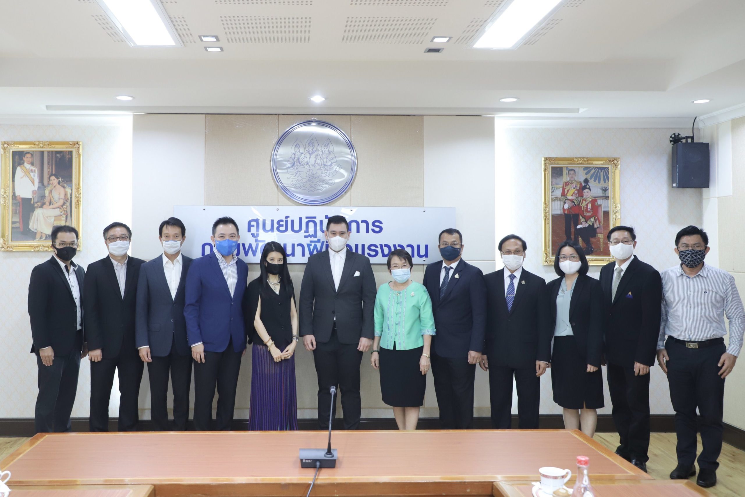 ก.แรงงาน หารือกลุ่มธุรกิจ YPO เร่งฟื้นฟูความเชื่อมั่นผู้ประกอบการ เยียวยาพนักงานพิษโควิด