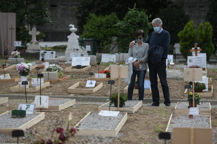 ITALY-HEALTH-VIRUS-CEMETERY-BERGAMO
