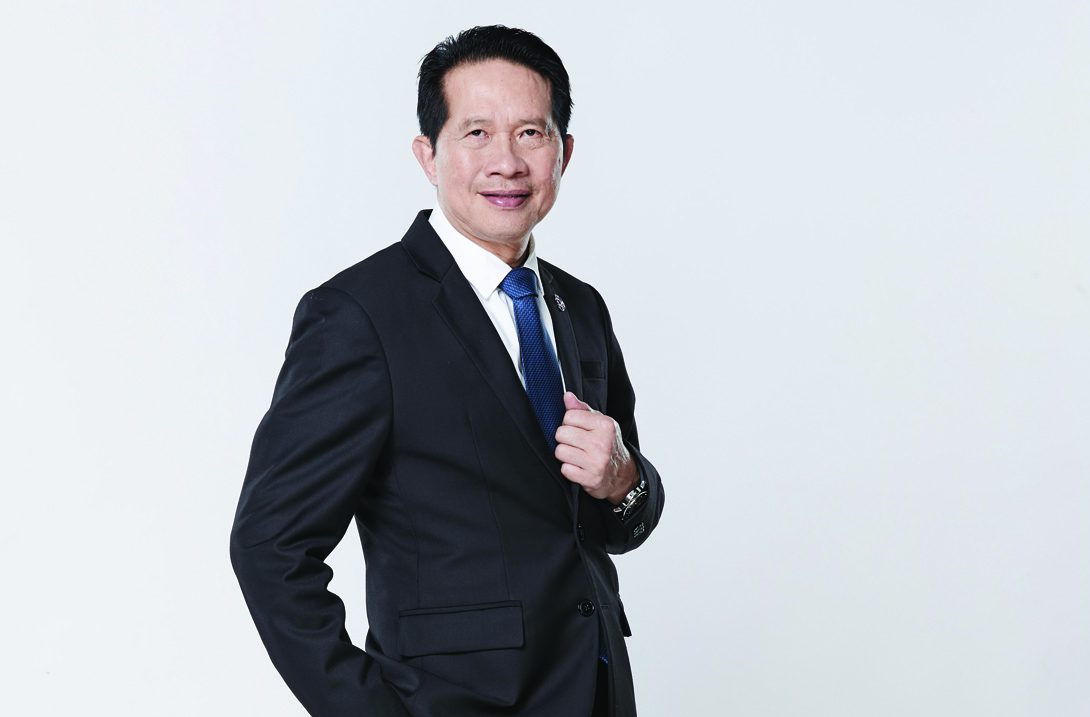 คอฟฟี่เบรก : กระดุมแน่นไปนิด : สุพันธุ์ มงคลสุธี