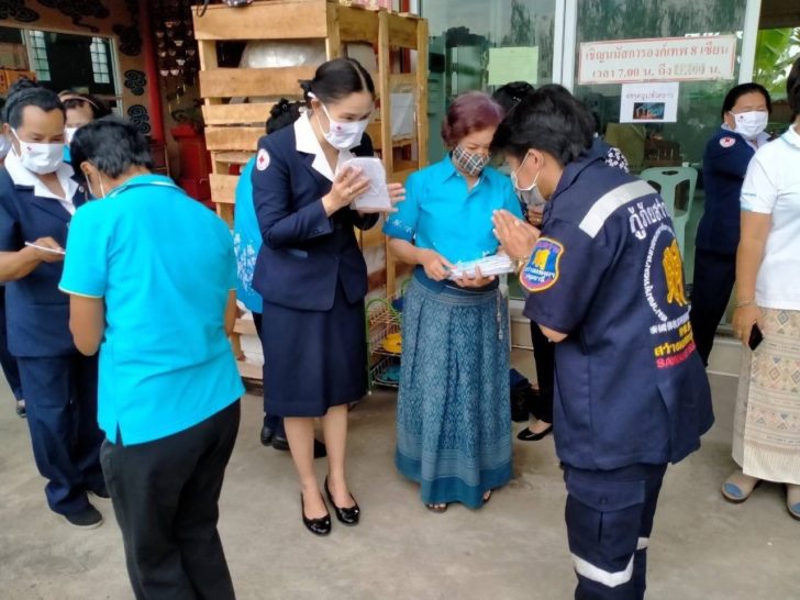 มอบของชาวธัญบุรี