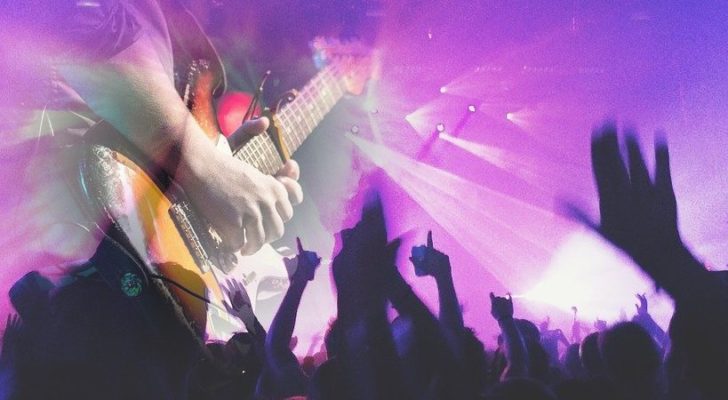 อาศรมมิวสิก : โอกาสของอาชีพศิลปินดนตรี จากไม่มีราคา ไม่มีพื้นที่ และไม่มีตัวตน : โดย สุกรี เจริญสุข