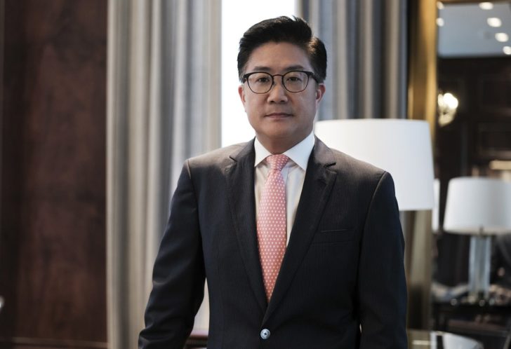 Wanchak Buranasiri, Sansiri CFO
