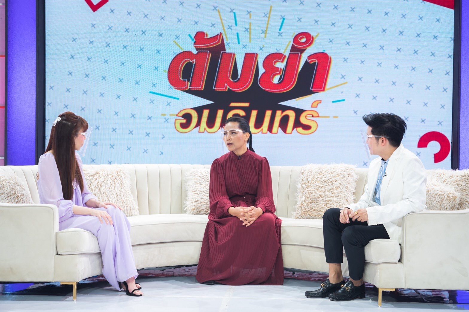 สุนารี
