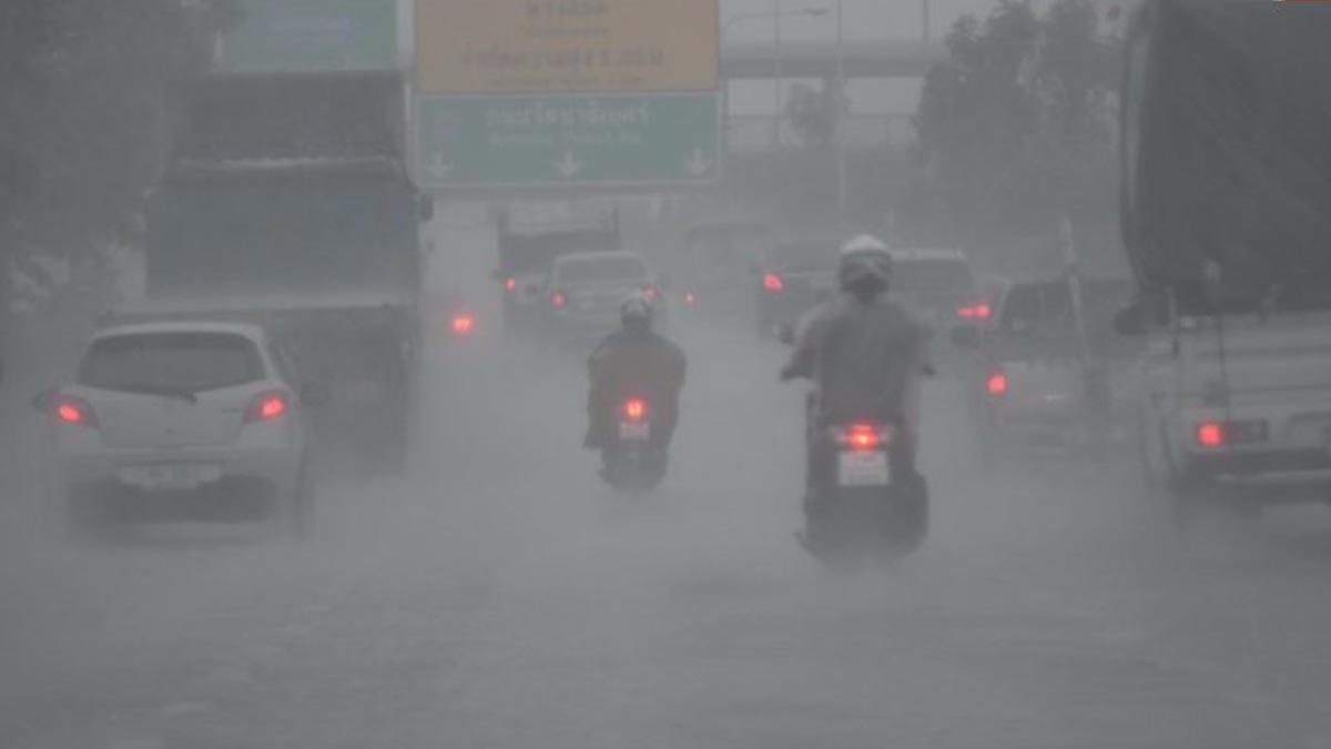 กรมอุตุฯ' เตือน 18-22 ส.ค. ขอปชช.ระวังอันตรายจากฝนตกหนัก