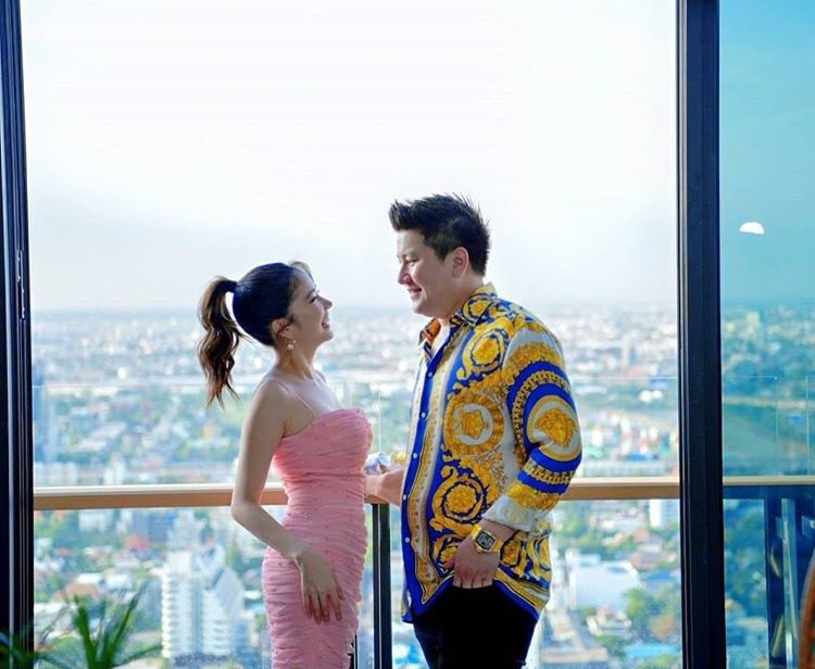 ฝน ศนันธฉัตร