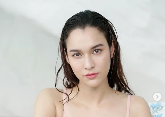 เลิฟซีนนอกบท