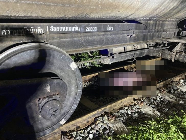 รถไฟทับ10