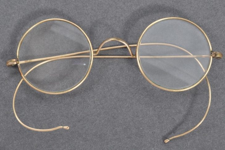 BRITAIN-INDIA-AUCTION-HISTORY-GANDHI