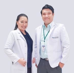 พญ.กอบกาญจน์ ชุณหสวัสดิกุล และ รศ.ดร.นพ. โอบจุฬ ตราชู
