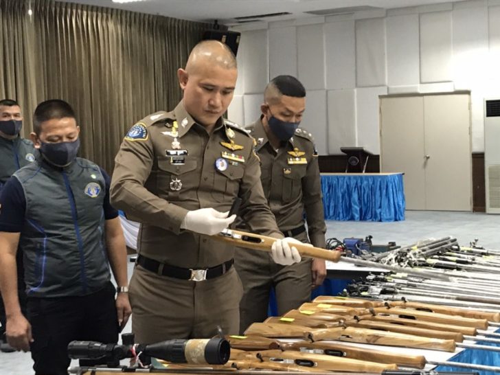พล.ต.ต.จิรภพ
