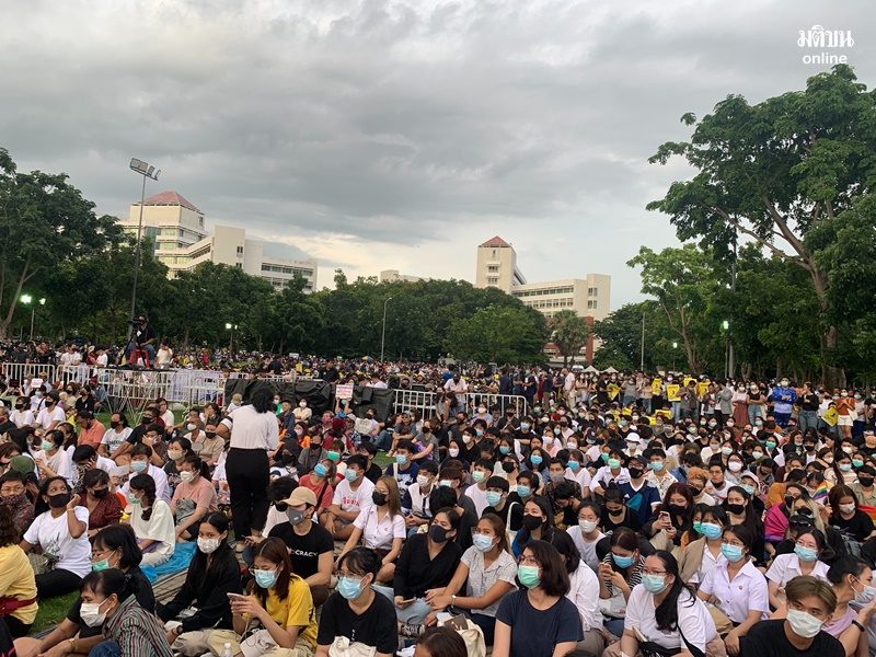 บรรยากาศ "ธรรมศาสตร์จะไม่ทน"