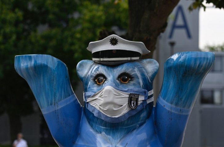 GERMANY-HEALTH-VIRUS-OFFBEAT