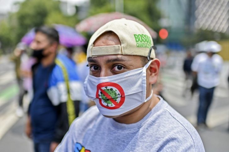 MEXICO-HEALTH-VIRUS-MERCHANTS-PROTEST