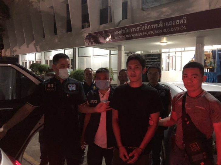 ดส.