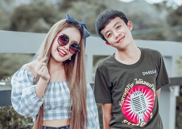 อาร์ เจนนี่
