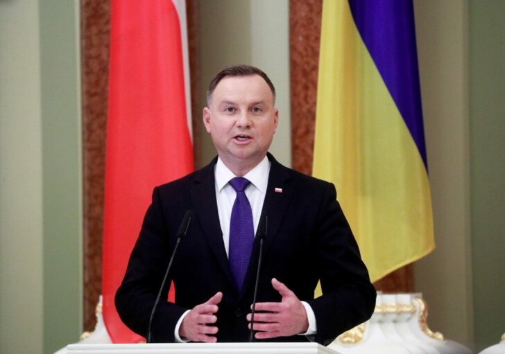 FILES-POLAND-HEALTH-VIRUS-POLITICS