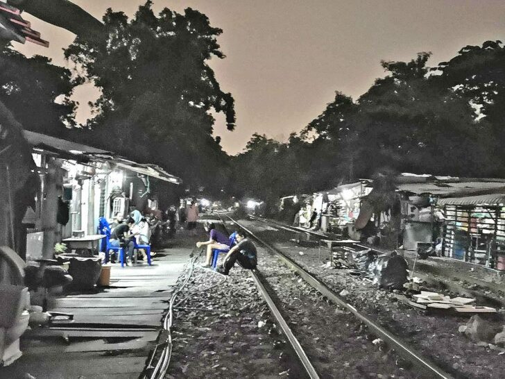 145448 ฤาโครงการมา ถึงคราต้องไป ชุมชน‘ริมทางรถไฟ’ ในวันที่เมืองห่างเหิน ‘ความเป็นธรรม’?