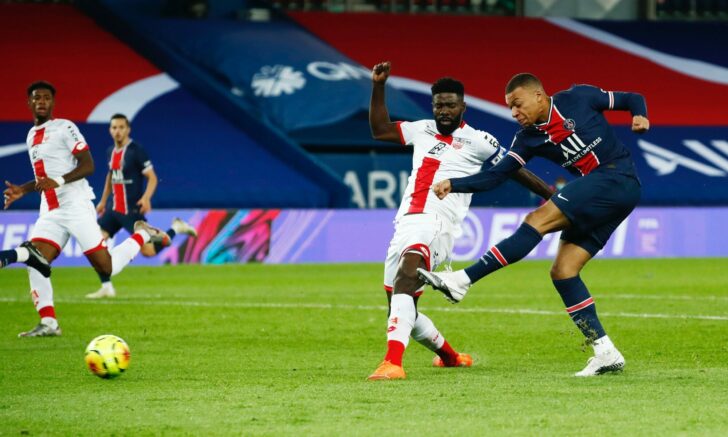 2020-10-24T204300Z_1034480006_UP1EGAO1LJO6L_RTRMADP_3_SOCCER-FRANCE-PSG-DIJ-REPORT
