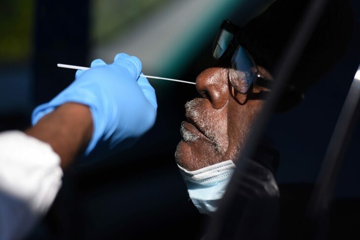 People are tested for COVID-19 unit in Houston