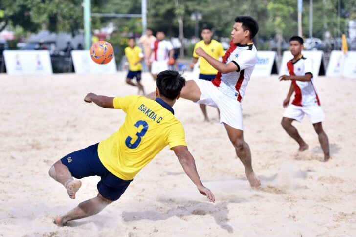 888
