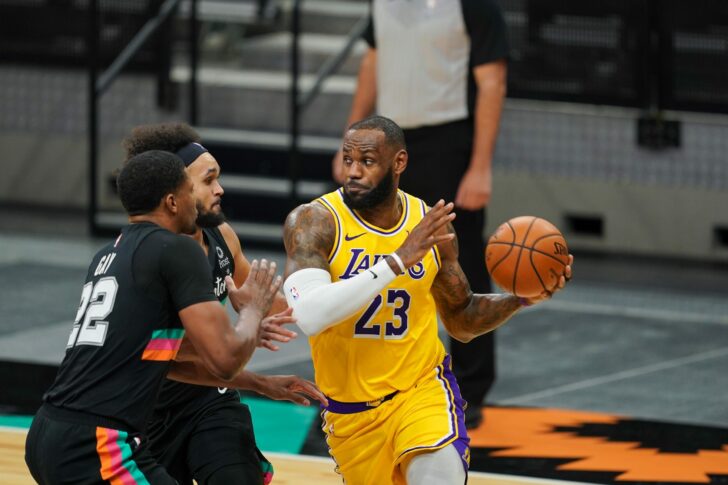 NBA: Los Angeles Lakers at San Antonio Spurs