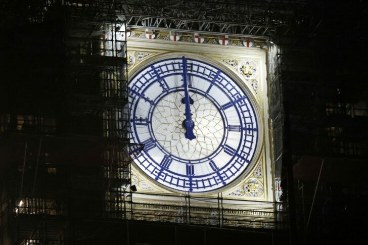 BRITAIN-NEW YEAR-HEALTH-VIRUS