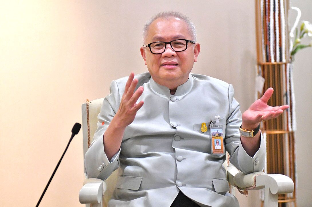 คอฟฟี่เบรก : ไทยไม่ลับแล เมื่อเร็วๆ นี้ มีโอกาสสัมภาษณ์ คุณสุพัฒนพงษ์