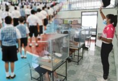 โรงเรียนยกกำลังสอง