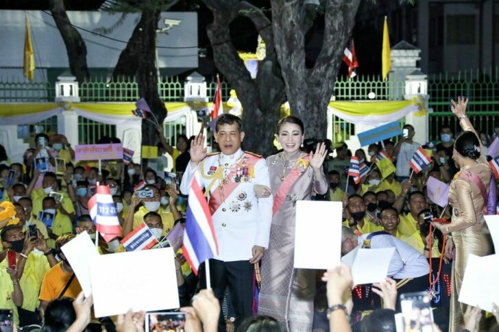 ภาพนำ-ในหลวง (1)