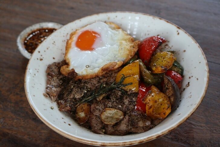 18BluetampCafe ข้าวเนื้อเนื้อ