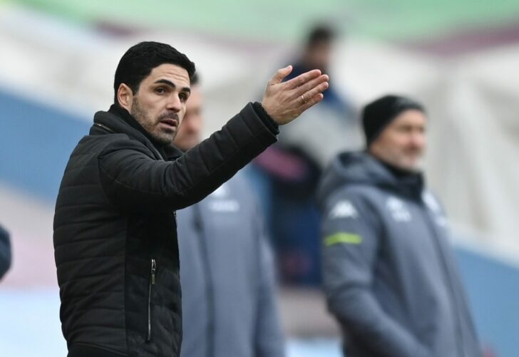 Premier League - Aston Villa v Arsenal