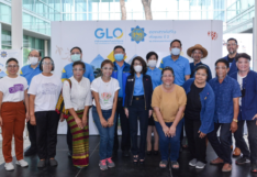 สำนักงานสลากกินแบ่งรัฐบาล (GLO) คณะผู้บริหารและพนักงาน ได้ร่วมพิธีเปิดนิทรรศการ โครงการสลากสรรค์สร้างเพื่อชุมชน