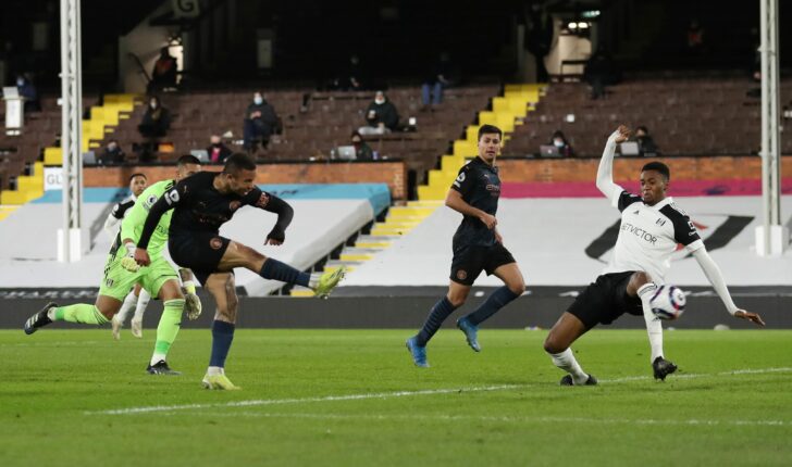 Premier League - Fulham v Manchester City