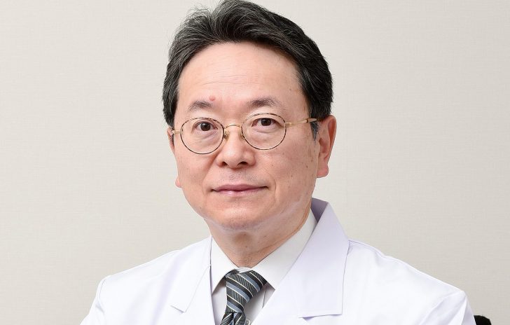 มิทสึอากิ โฮโซยะ หัวหน้าภาควิชากุมารเวชศาสตร์ คณะแพทยศาสตร์ มหาวิทยาลัยแพทย์ฟุคุชิมะ ‘ตอนนั้นแม้แต่หมอญี่ปุ่นยังไม่อยากมาฟุคุชิมะ’
