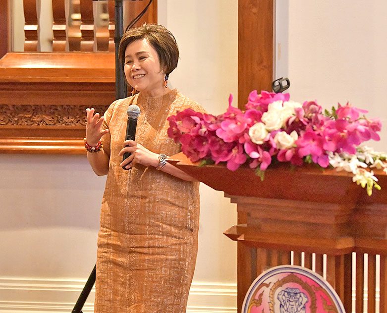 คอฟฟี่เบรก : เสียงสั่น ละเอียด บุ้งศรีทอง