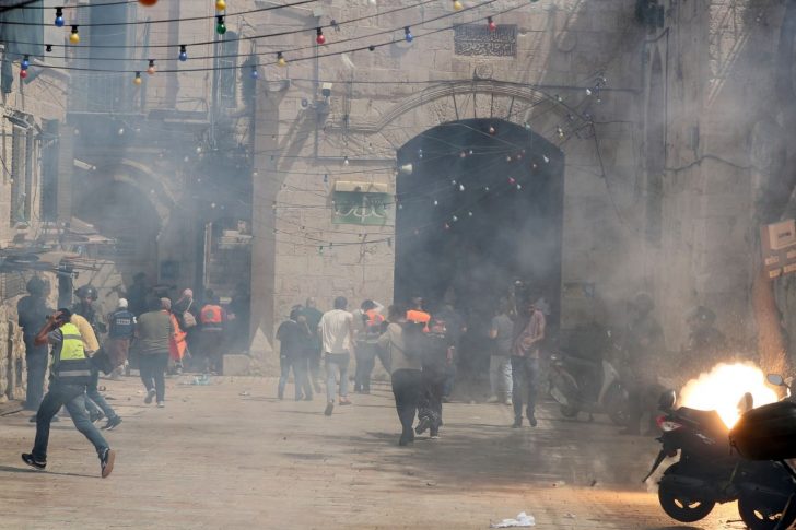 2021-05-10T075433Z_372253892_RC2VCN9LV9EP_RTRMADP_3_ISRAEL-PALESTINIANS-JERUSALEM