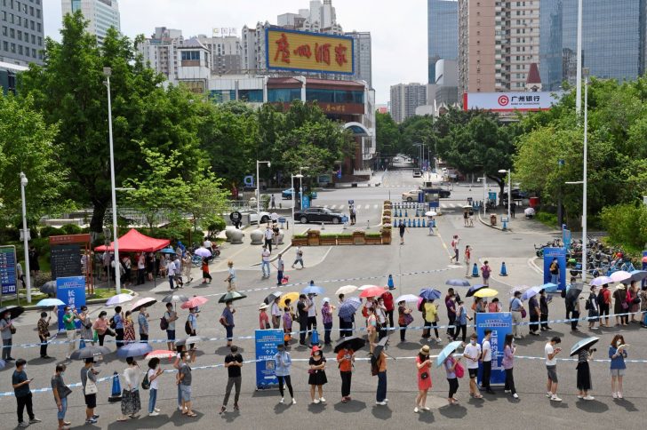 2021-05-30T022602Z_925566462_RC2EPN9OHU7D_RTRMADP_3_HEALTH-CORONAVIRUS-CHINA